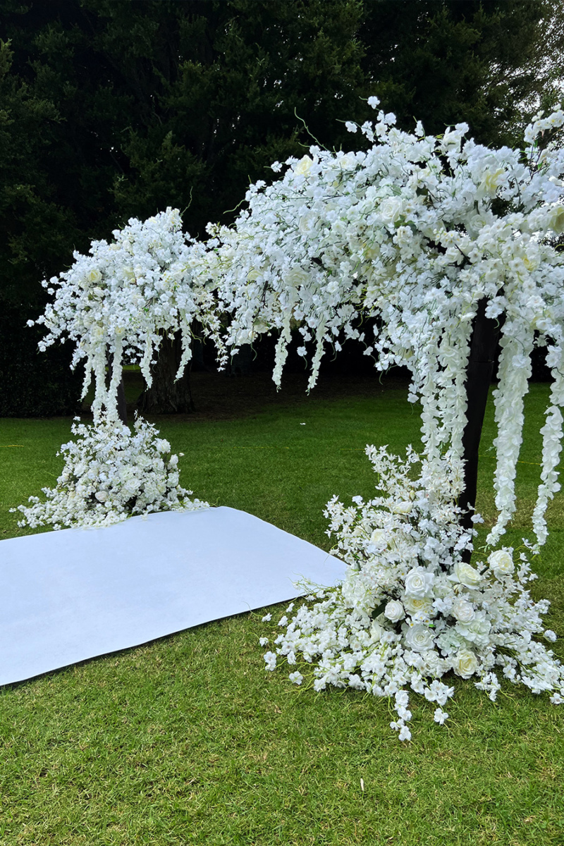 B13- The Blooming Tree Arch 2