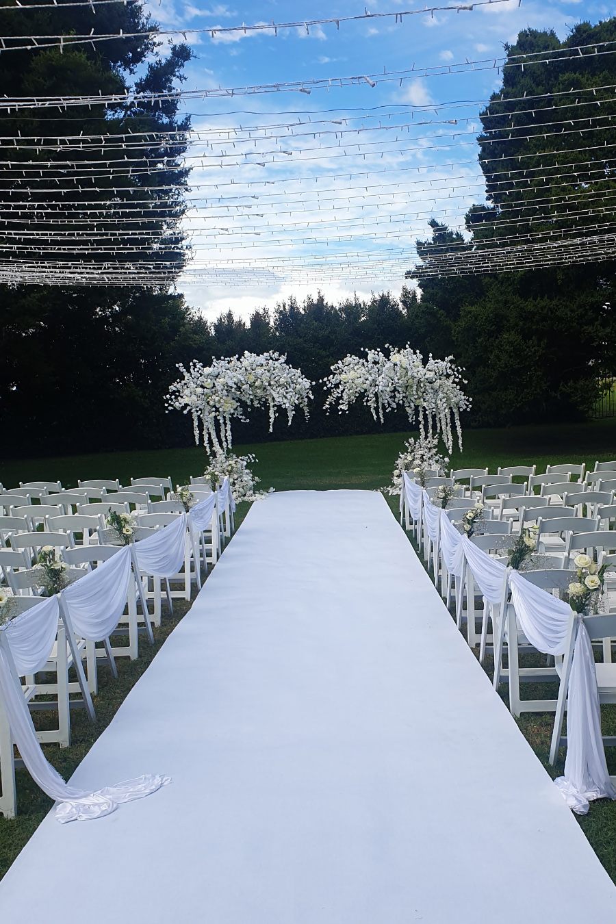 B13- The Blooming Tree Arch